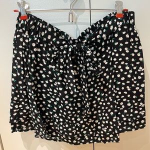 NWT Zara Floral Skirt!